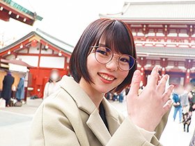 地味な見た目からは想像がつかないほど爆乳なメガネっ娘の現役女子大生ねんねちゃん18才（Iカップ）　サンプル画像06
