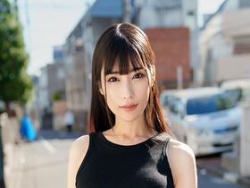 THE ドキュメント　本能丸出しでする絶頂SEX 　肉食系美人若妻がSEXを我慢出来ず極太チ○ポ乱交中出し狂いまくる　サンプル画像01