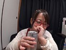 シャレオツなカフェの店員さん。私生活はドMでサセマン。Gカップ巨乳をブルンブルン揺らしてイカされまくる！ サンプル動画サムネイル