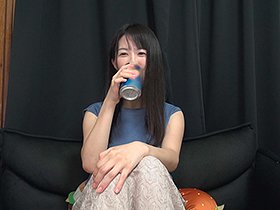 ドラッグストア勤務の可愛いアラサー ほんわかした関西弁のおねえさんが凄テクと巨根で本気のメス顔になってしまう！ サンプル動画サムネイル