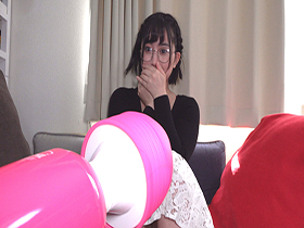 おっとりしてて知的な保育士さん　実は超がつくドスケベ・・・　ヨダレと涙と本気汁を撒き散らし、めちゃくちゃになりました サンプル動画サムネイル