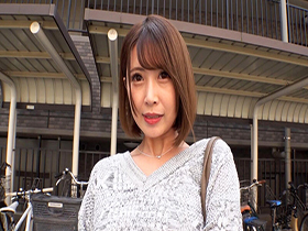 夢を掴むため東北から上京してきたスタイル抜群グラドル志望の底なし潮吹きパイパン美女に生中出し！ ゆうか サンプル動画サムネイル