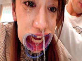 窒息寸前！喉ボコイラマチオBEST5時間スペシャル　サンプル画像15