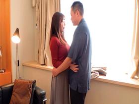 乳首ガン勃ちイキまくり！！欲求不満の淫乱人妻 月に1度の性欲開放日 綾瀬舞菜　サンプル画像01