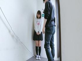 【小さな女の子２体にイタズラ】無邪気な笑顔が曇り不安な顔で警戒する姿に興奮が抑えきれず未熟ワレメに大人の勃起チ●ポを埋め込んでしまいました…　サンプル画像08