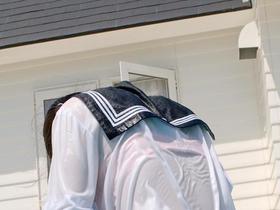 濡れて透けるセーラー服と下着　サンプル画像14