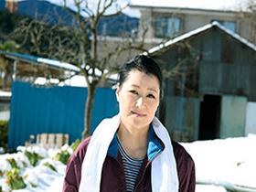 働く田舎のおばさん3　8時間　サンプル画像02