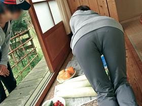 地方の熟女は欲求不満！！おばさんナンパ４時間　サンプル画像01