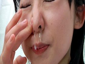 美女の高粘度鼻水鑑賞　サンプル画像16