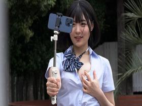 優等生J●は全裸露出狂だったvol.2　4名収録 サンプル動画サムネイル