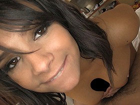 ロスでナンパしたロリ巨乳女子大生がエッチ大好きで腰振りがヤバかったのであっさり口説いて勝手にAVデビュー バイオレット（20歳）　サンプル画像03