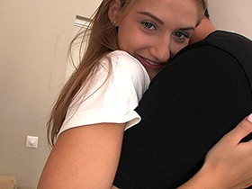 モスクワでガチナンパ！Tiffany（20） エッチなロシア女子を捕まえたのでいっぱい日本人のチ●コで気持ちよくさせちゃいました！！　サンプル画像02