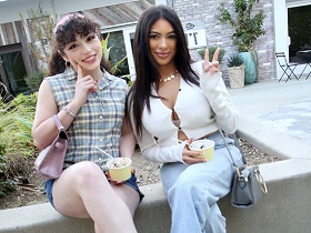ロスでナンパしたセックスポテンシャル高めの大学生2人組を勝手にAVデビュー！！ピクシ―（23）＆レイナ（21） サンプル動画サムネイル