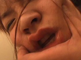 公衆肉便器 痴漢レ○プ映像 性暴力の現状 34人 サンプル動画サムネイル