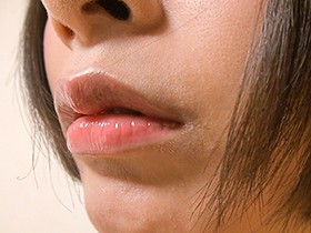素人娘の全裸図鑑3 今時の女の子13名が恥らいながら脱衣していく様子をじっくり撮影した、変態紳士のためのヘアヌードコレクション　サンプル画像05