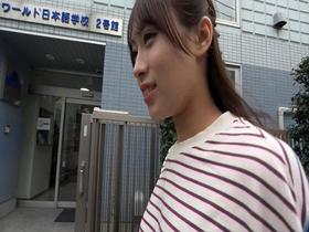 【悲報】大好きな彼女が…イケメン出張ち○ぽどもにハメ倒されてザーメン便器にされる姿をスマホで撮り続けました　サンプル画像02