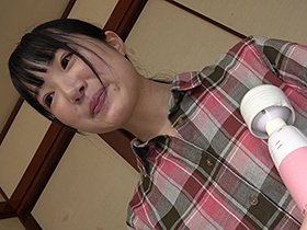 オナニーは週7回（1度に6時間）のすきものロリ系シングルマザー 電マを持参しての趣味と実益を兼ねた個人的エロ撮影。　サンプル画像02
