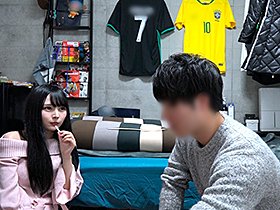 男友達に連れ込まれたオフ中のAV女優 跡美しゅり（23） 素のSEX隠し撮り サンプル動画サムネイル