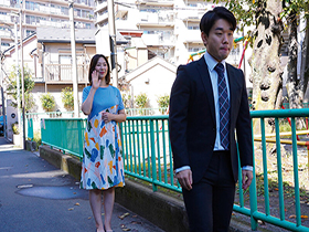 息子が愛おしくて我慢できない！　翔田千里 サンプル動画サムネイル