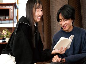 居候先のドえろい奥さんに翻弄される僕　藤咲紫 サンプル動画サムネイル