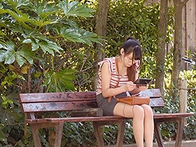 ムッツリ地味っこ童顔爆乳ちゃん→絶叫エビぞりイキ狂い中出し懇願チ●ポ堕ち！かんなチャン サンプル動画サムネイル