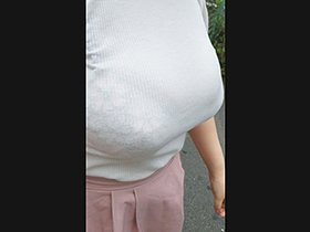 地味なクセして巨乳なヤラしい体をした素人娘 豪華213分　サンプル画像02