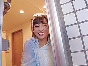 「この見た目でヤリマンビッチってドン引きですか？」清楚系ド貧乳スレンダーお嬢様まなチャン AVデビュー サンプル動画サムネイル