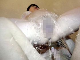 スーパー巨乳アイドル天音ありすのガチ自宅で潮パーティー in名古屋　サンプル画像06