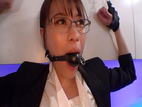 強気なバリキャリ女子社員が弱み握られ理解らせ４ＰでドＭ堕ち　サンプル画像04