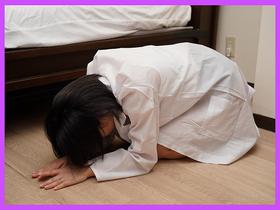 難攻不落のガードつよつよ人妻薬剤師　精神年齢低いザコザコ同期に堕とされ生ハメ生中出し　サンプル画像14