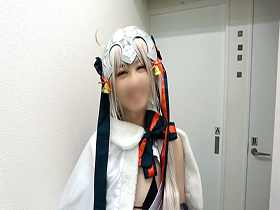 ガチ８Ｐ超乱交！低身長140cm台妖精美少女レイヤー18歳・ギリ合法ちびっ子純白ボディを極太カメコ集団がブチ込み制裁「もうヤダ、すぐイッちゃう～ぅ！」【白目エビ反り発狂アクメ】連発で誰でも膣射OK公衆便所転落２本立ＳＰ　サンプル画像12