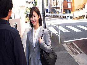 丸の内で働く美脚ＯＬの皆さん！「童貞くんに直穿き黒パンスト素股でＳＥＸ教えてください！？」パンスト越しに3㎝挿入しちゃうほどガチガチ童貞チ●ポに膣キュン「私が初めてでもイイ？」ビリっと破いて祝筆下ろし生挿入メモリアル中出し　サンプル画像10