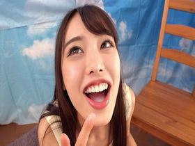清楚でカワイイ国立女子大生が早漏童貞チ○ポをヌキヌキ暴発させまくる「いっぱい射精してくれてうれしい」ドピュドピュイッちゃう童貞ち●ちんを見つめる瞳がスケベに輝き「私が初めてでもイイの？」ミラクル神回祝筆おろし何回も中出しさせてくれる女神たちSP　サンプル画像13
