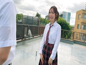 青空キスから始まる恋 憧れの先輩への告白をお手伝いします！片思いで悩む学生さんたちに青空の下で脳がトロける濃密ベロキス体験してもらいました！舌を絡ませ糸引き涎ダラダラディープキスで高まり⇒二人をコンドームのない部屋に閉じ込めたら生セックスまでするのか?　サンプル画像13