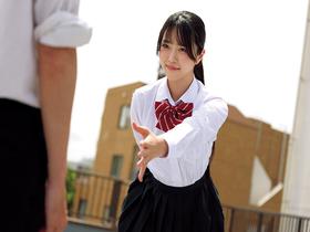 青空キスから始まる恋 憧れの先輩への告白をお手伝いします！片思いで悩む学生さんたちに青空の下で脳がトロける濃密ベロキス体験してもらいました！舌を絡ませ糸引き涎ダラダラディープキスで高まり⇒二人をコンドームのない部屋に閉じ込めたら生セックスまでするのか?　サンプル画像08