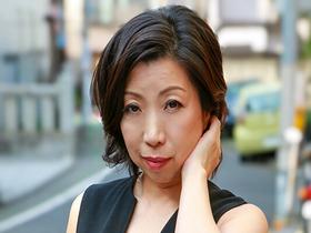 五十路のおばさんが一番エロい！おち●ぽに飢えてる一人暮らしの熟女の家で濃密お泊まりＳＥＸ１２連発！　サンプル画像09