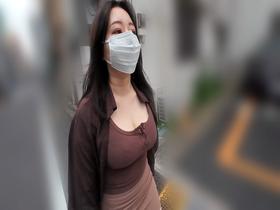 天然巨乳を揉む　たぷんたぷんに主張する豊満おっぱいを着衣や下着や生でじっくり揉みたくる　サンプル画像09