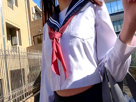 円女交際中出しoK18歳　予約の取れないFカップ円光娘　唯奈みつき サンプル動画サムネイル