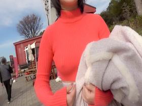 ノーブラ中出し温泉旅行　桃瀬ひまり　サンプル画像02