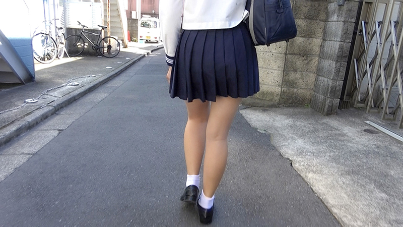 円女交際　中出しoK18歳 田舎のおっとり隠れビッチ娘　琴羽みおな サンプル動画サムネイル