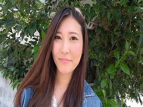 完全プライベート映像　元看護師のHカップ潮吹き美女　吉野弥生ちゃんと初めての二人きりお泊まり　吉野弥生 サンプル動画サムネイル