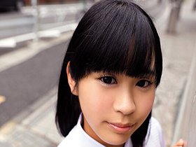 性支配を受け入れる無抵抗な美少女たち File.12 サンプル動画サムネイル