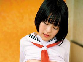 レンタル女子〇生　制服巨乳女子の秘密のバイト　サンプル画像02