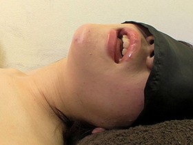 性感オナニーセラピー　ｖｏｌ．１０　超絶敏感クリトリスを持つマジメッ娘。ドＭの扉が開き始めた　サンプル画像09
