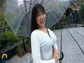 羞恥露出も潮吹きも大好きな人妻を旅先で寝取りました。野咲美桜　サンプル画像04