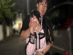 強●クスリ漬け　トー横地雷系女子を拉致って首絞めビンタイラマ折檻！！ビチョ濡れ潮吹きガンギマリ堕ち！　すずめゆら　サンプル画像01