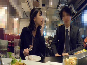 在宅勤務でリモートワーク中のＯＬさん会社に内緒で副業パパ活しませんか！？Vol.002 サンプル動画サムネイル