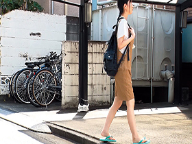 娘の友人にわいせつ中出し パイパン●学生 ひなの　 サンプル動画サムネイル