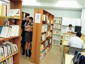 声も出せない恐怖と羞恥サイレント痴漢中出しパイパン●学生かりん　サンプル画像13