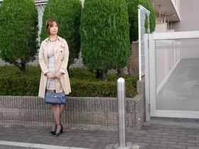 「立ちんぼ妻」　B級熟女 しょうこ38歳 サンプル動画サムネイル